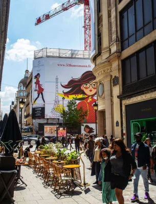 fresque murale par artiste illustrateur à Paris