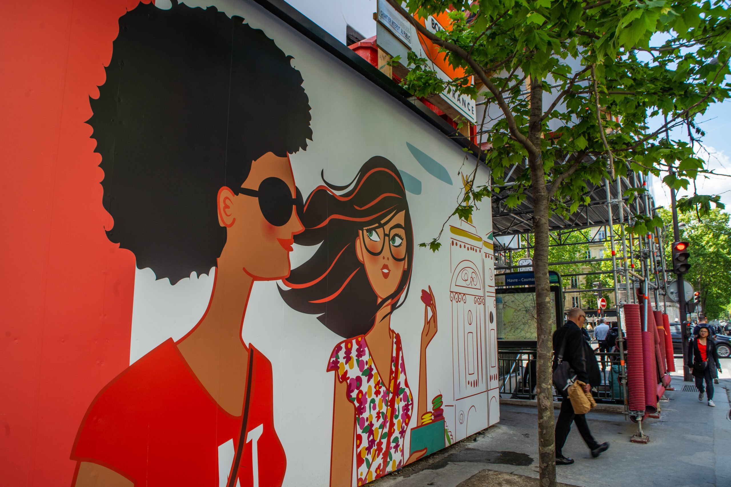 fresque-murale-artiste-Paris art urbain à Paris